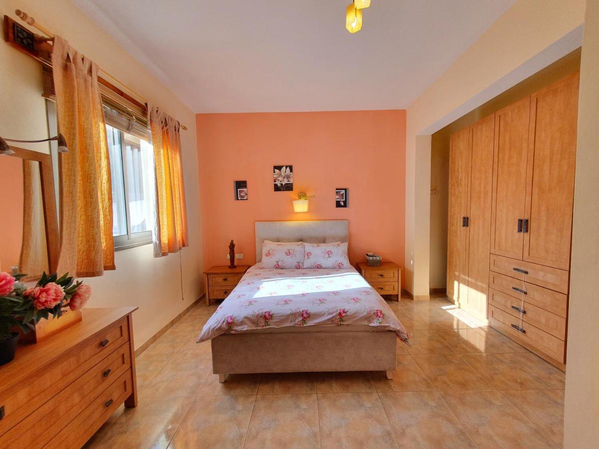 Huge & Private Villa In Kibbutz Metsudat Menahem Ussishkin Alef Exterior foto